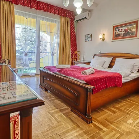 Villa Panoráma-2